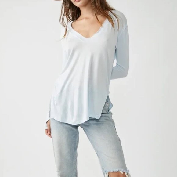 Free People - Picture 1 of 7
